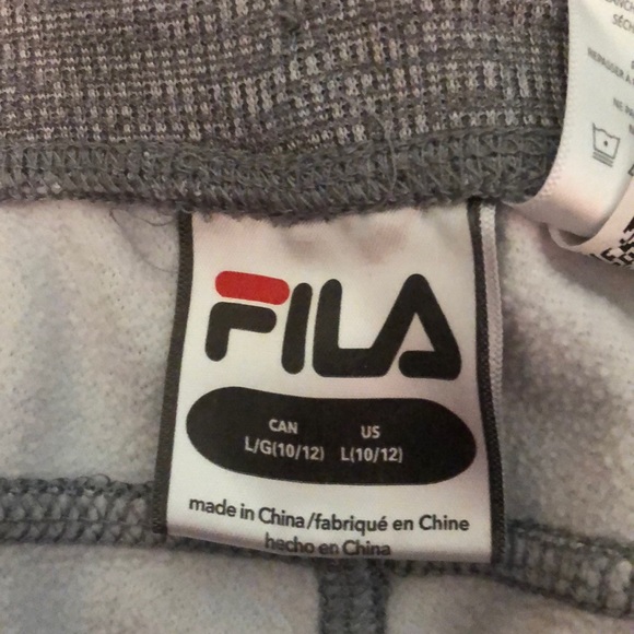 Grey Fila girls sweatpants size large 10/12 - Picture 3 of 3